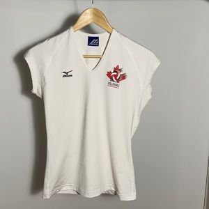 4/$20 🔥 Volleyball Canada T-shirt